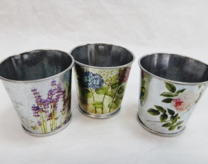 Кашпо   (7.5х5х3 см ) 3 шт 