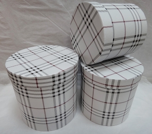 Подарочная коробка круглая  7159( комплект3 шт )