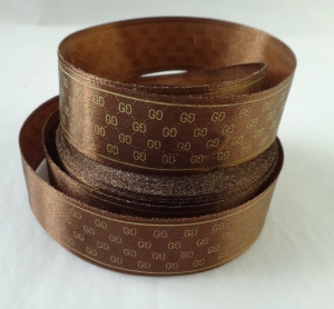 Лента атласная декоративная 2,5 см  ( 23 м ) .