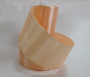 Лента атласная 50 мм (цв.155 персиковый  , 23 метра )