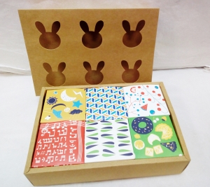  Коробка складная с окошком   0212 (6х6х3см , 6 штук в наборе )